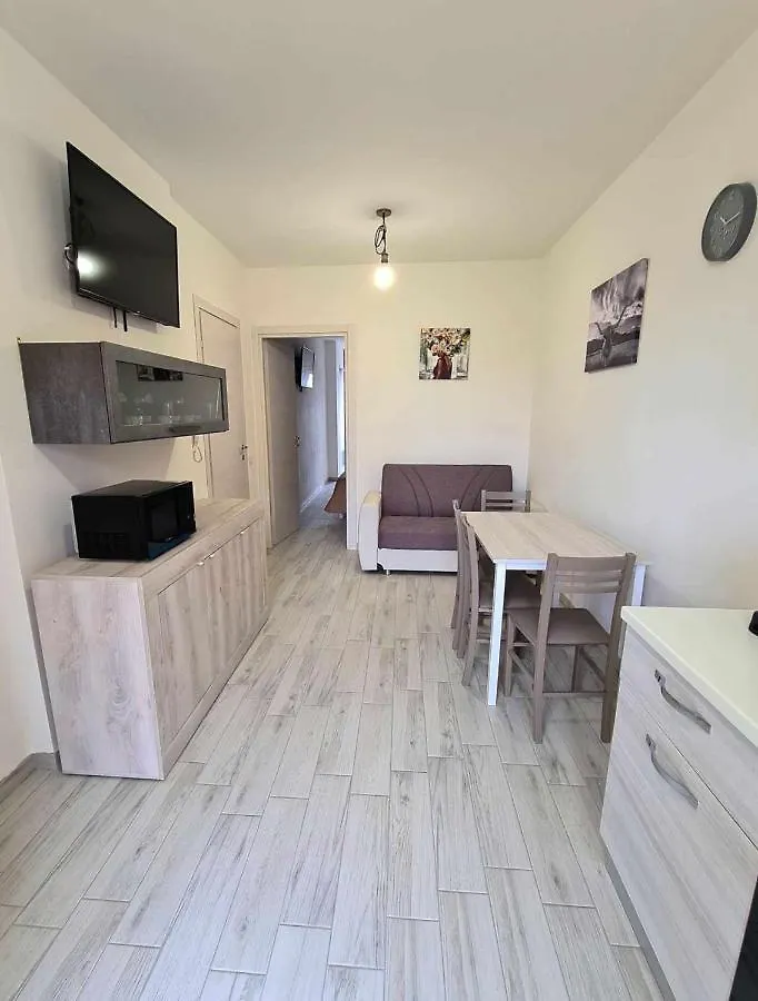 Civico 14 Apartment 4B Monserrato